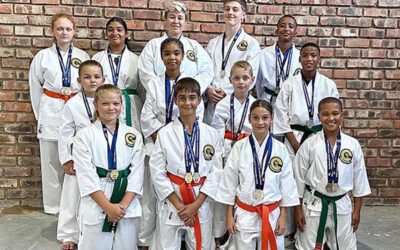 Oudtshoorn Karateklub Wen 22 Medaljes by Kampioenskappe