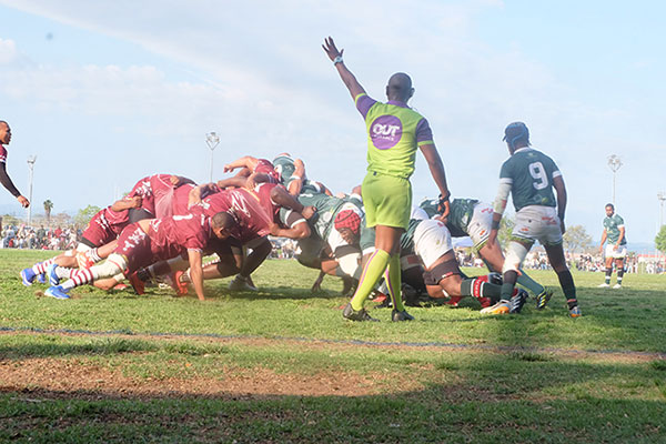 Bridgton RFC se drie spanne dring deur na die finaal